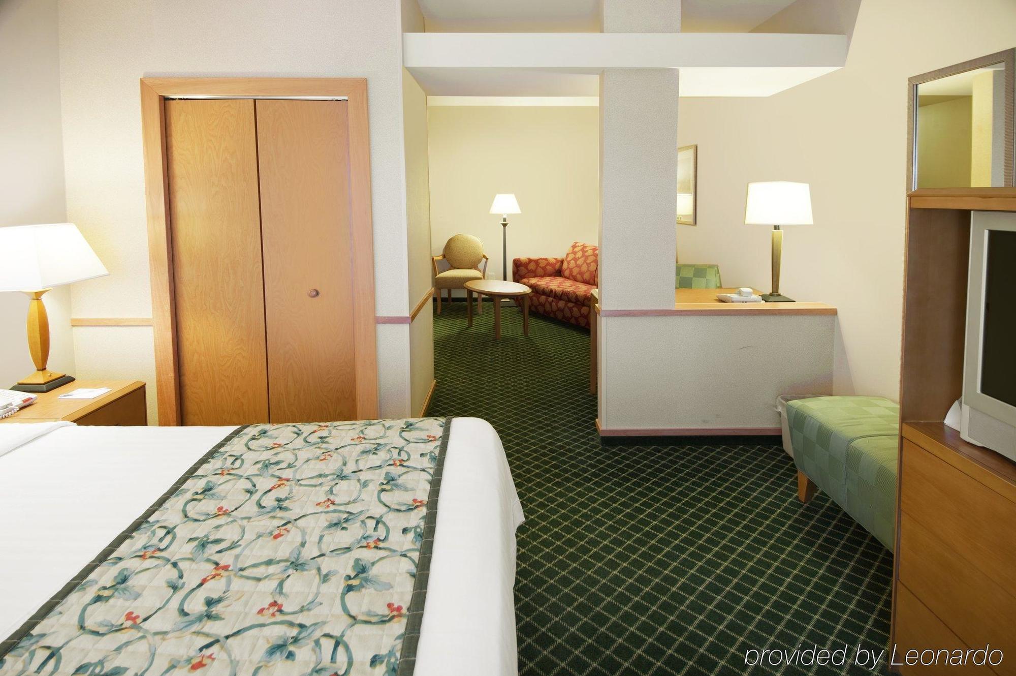 Fairfield Inn & Suites By Marriott Корділ Номер фото
